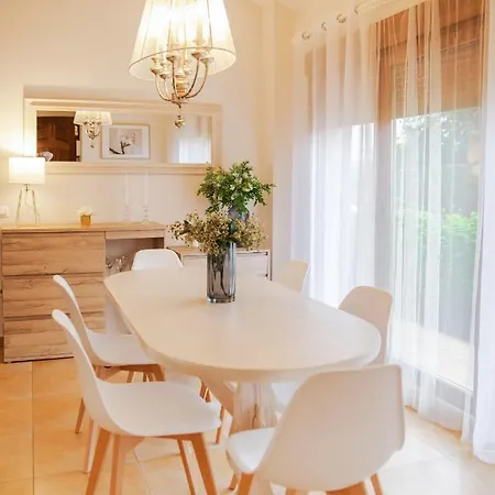 Casa Amplio Jardin Proximo Al Parque Cabarceno בית נופש *