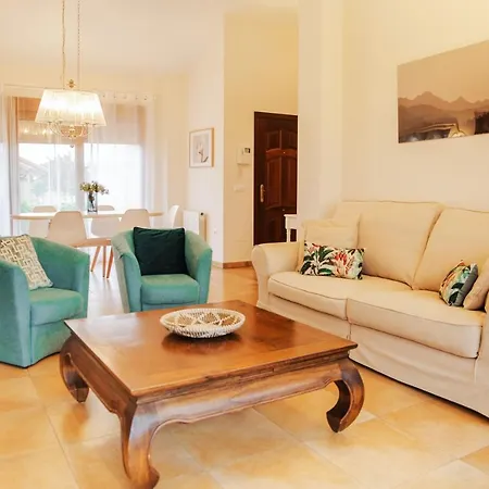 Casa Amplio Jardin Proximo Al Parque Cabarceno Penagos