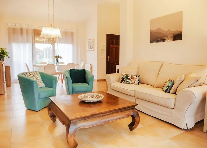 Casa Amplio Jardin Proximo Al Parque Cabarceno Penagos